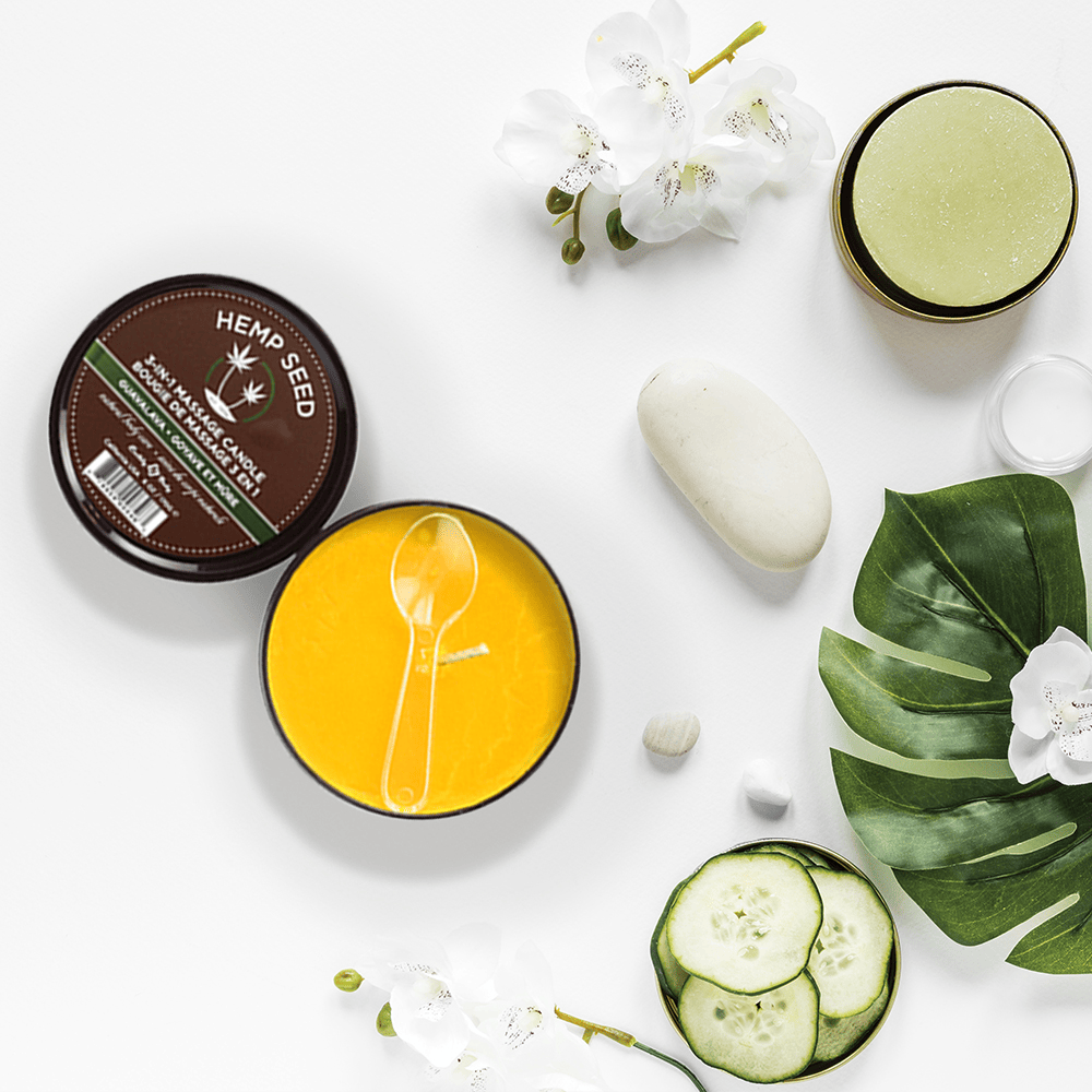 GUAVALAVA ROUND CANDLE