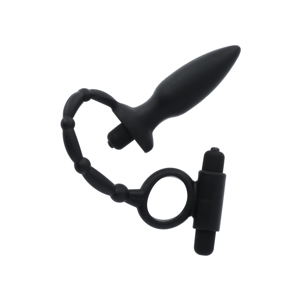 ASS-KICKER WITH COCKRING