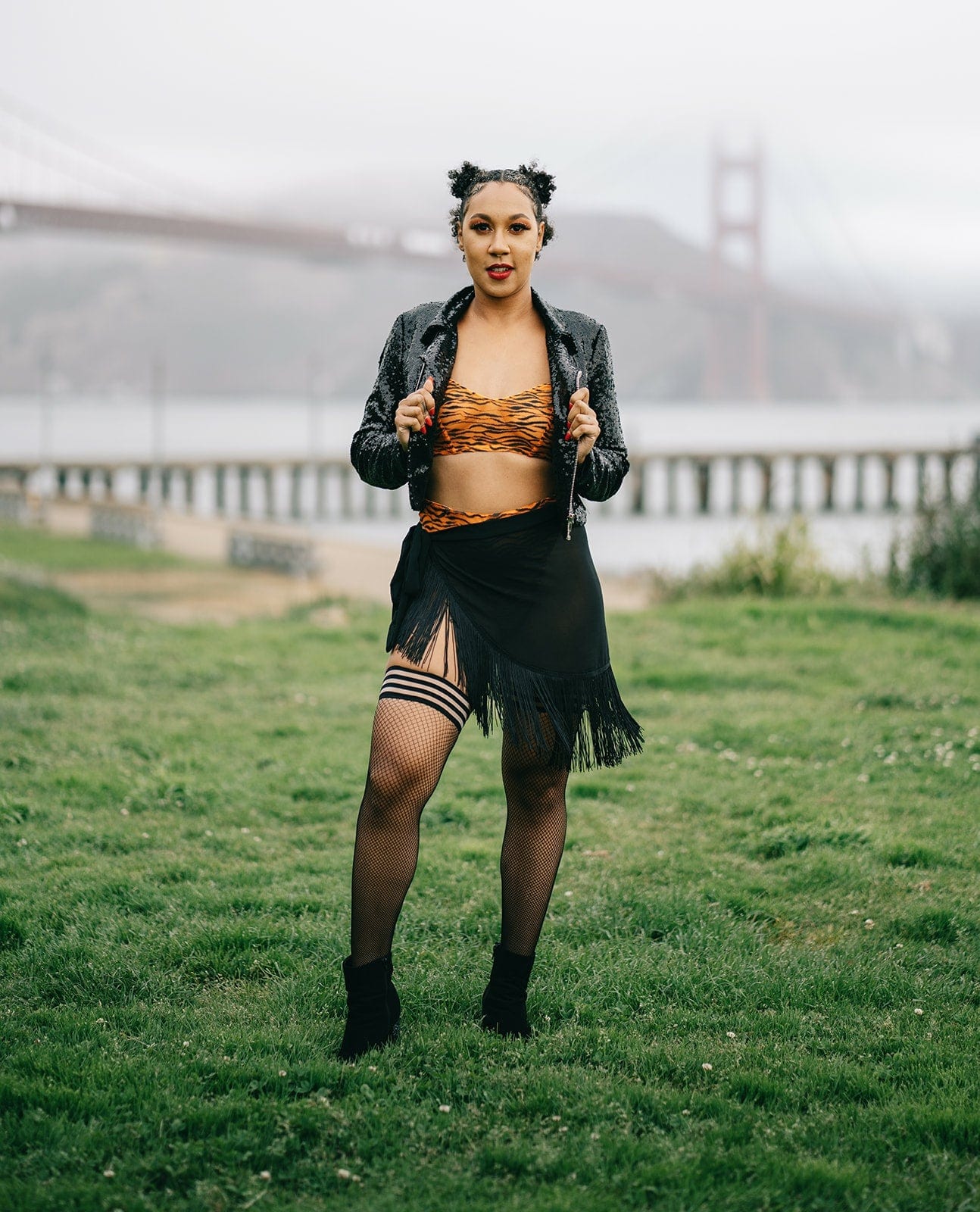 SAM - BLACK FISHNET - B