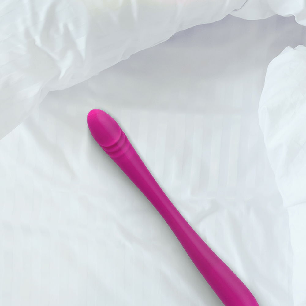 DOUBLE TEAM SILICONE DOUBLE DILDO W/ REMOTE