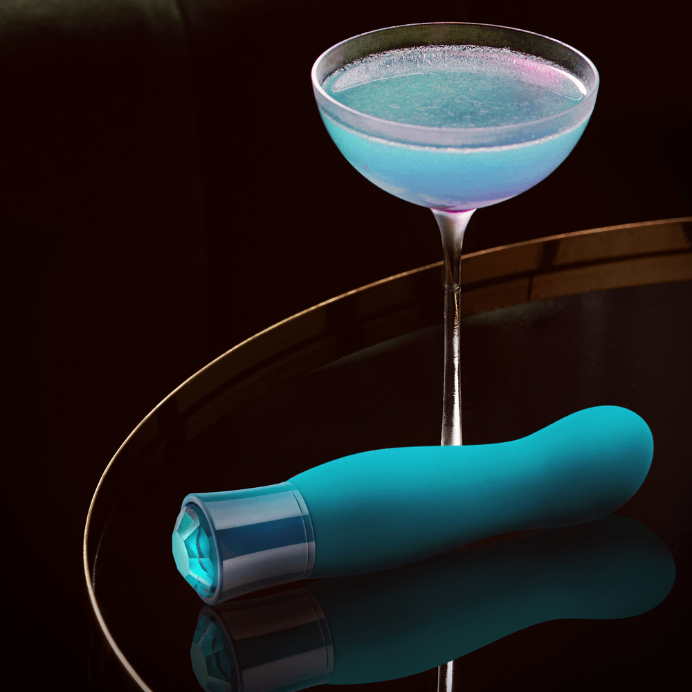 Blush Oh My Gem Fierce Blue Topaz bullet vibrator lifestyle image