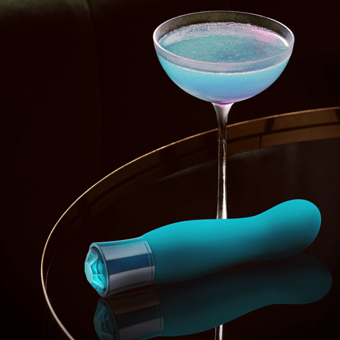 Blush Oh My Gem Fierce Blue Topaz bullet vibrator lifestyle image