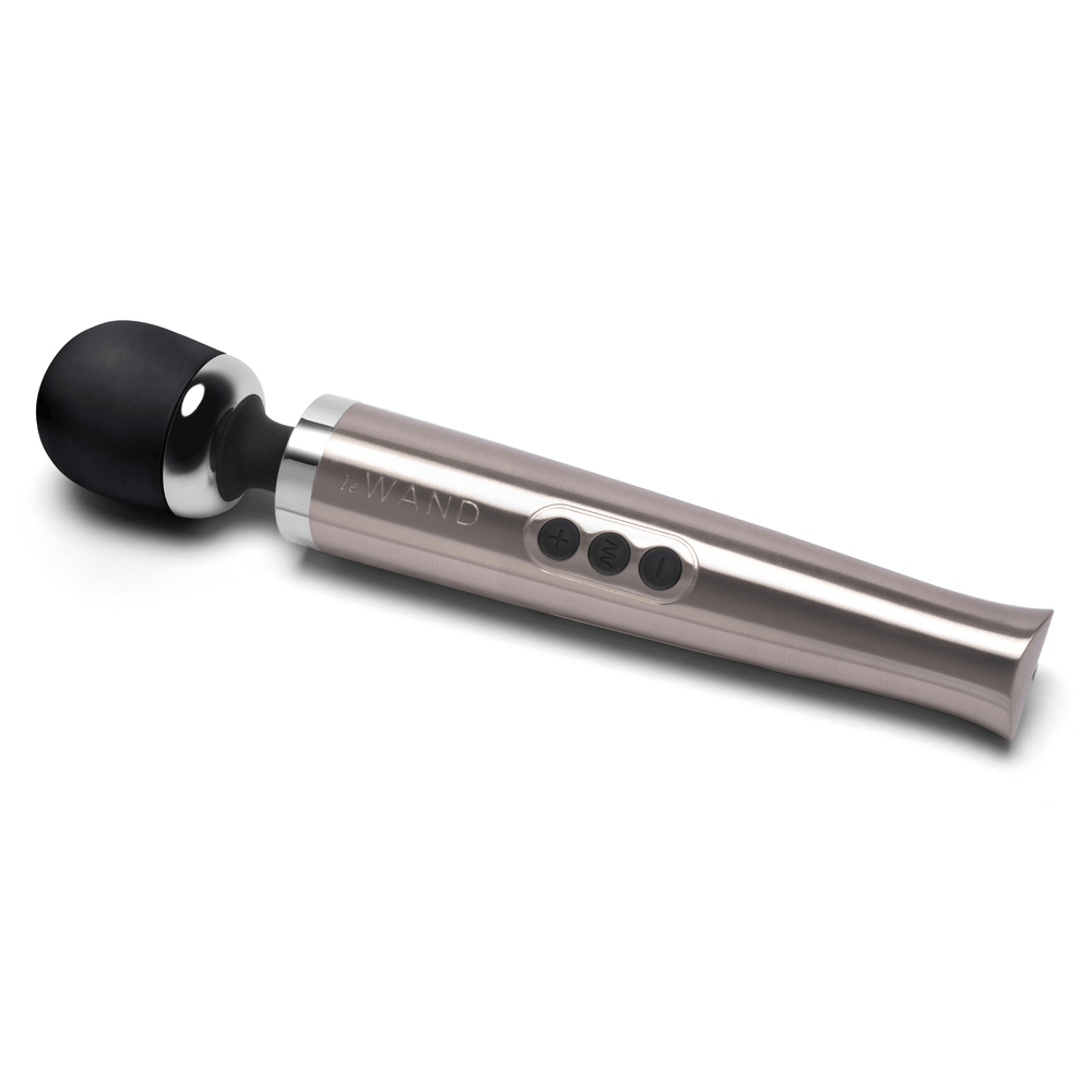 Le Wand Diecast Rechargeable Wand Massager