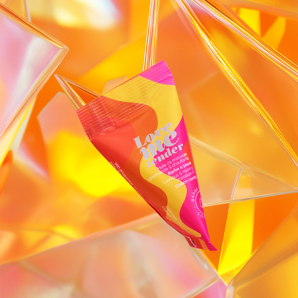 LOVE ME TENDER WARMING + FLAVORED MASSAGE OIL FOIL - COTTON CANDY