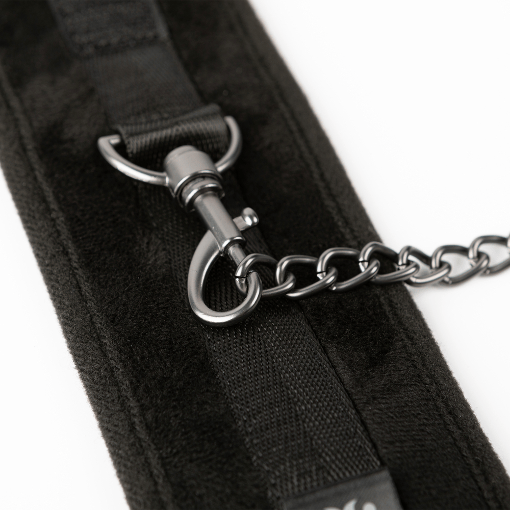 LEGS LOCKED ANKLE CUFFS