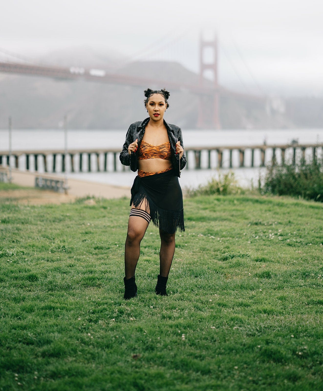 SAM - BLACK FISHNET - B