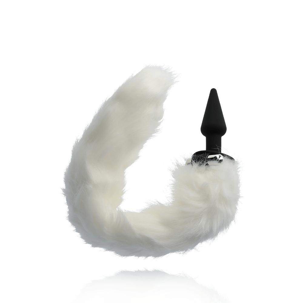 INTERCHANGEABLE WHITE FOX TAIL
